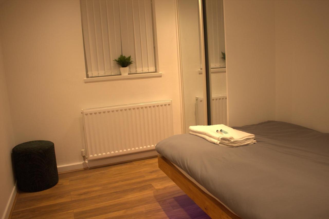 Central Serviced Apartments - Two Bedroom Apartment Cardiff Exterior foto